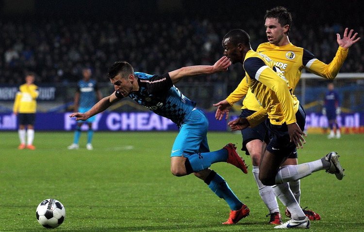 中更具竞争 中更具竞争